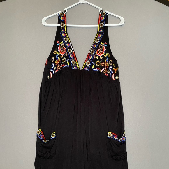 Ornate Tunic Top - Picture 2 of 6